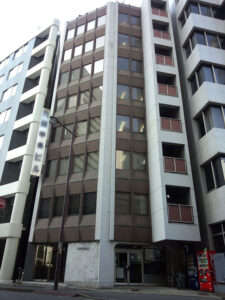 富山中央調査高岡相談室
東京本部